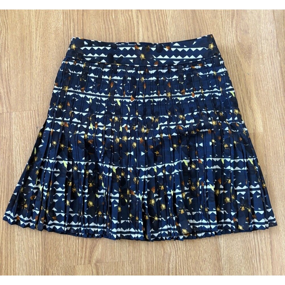 J Crew Navy Geometric Floral Pattern Pleated Mini Skirt Size 2